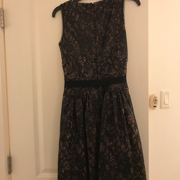 Cocktail dress - Picture 1 of 4